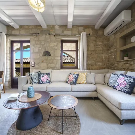 Asion Lithos Apartment