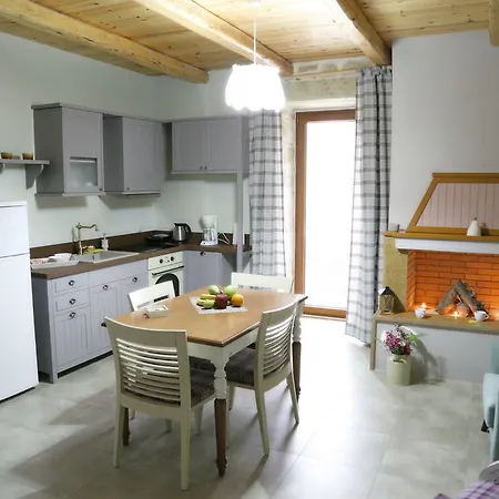 Asion Lithos Apartment *